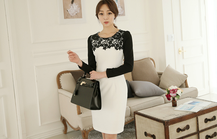 花园主题刺绣连衣裙