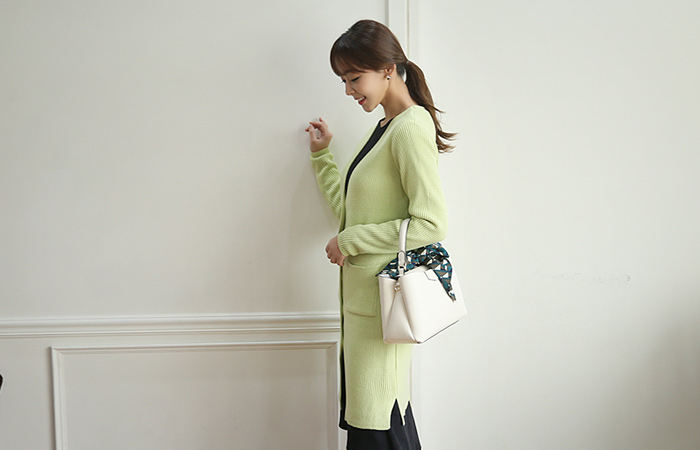 春天颜色长款开衫