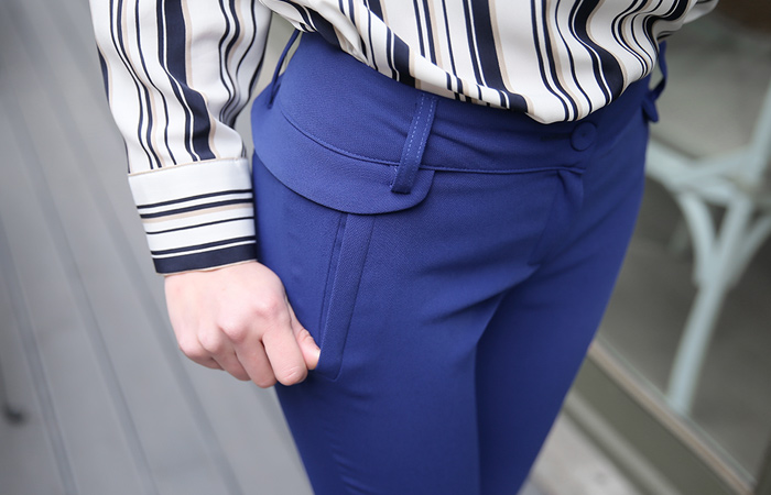 侧翼修身宽松长裤