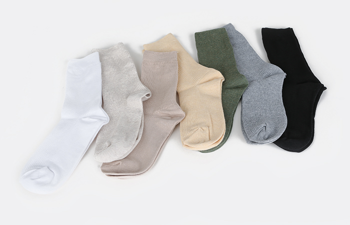 复古/古典日报红袜