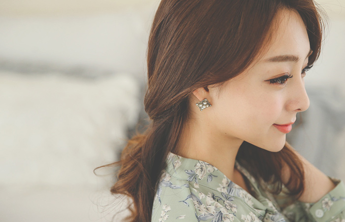 甜蜜蝴蝶结领带花连衣裙