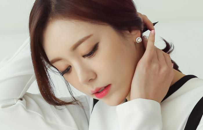 立方体圆领珍珠耳环