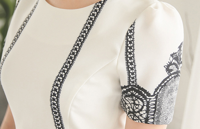 古董蕾丝印花连衣裙