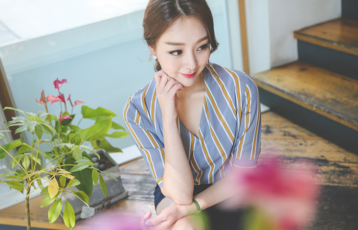 条纹V实验室女衬衫