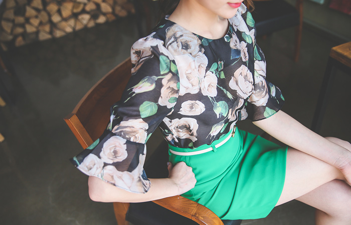 玫瑰纱​​女衬衫