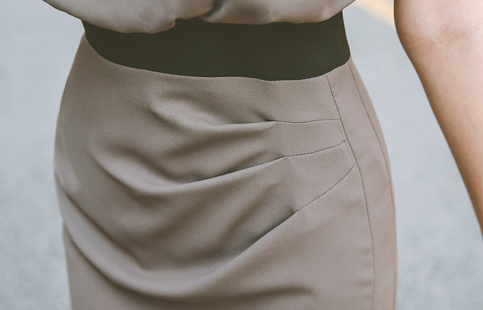 优雅真丝褶皱连衣裙