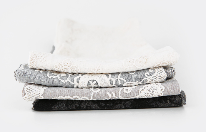 蕾丝丝巾佩斯利