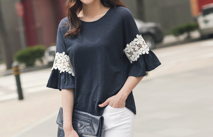 莫代尔蕾丝Ť恤衫