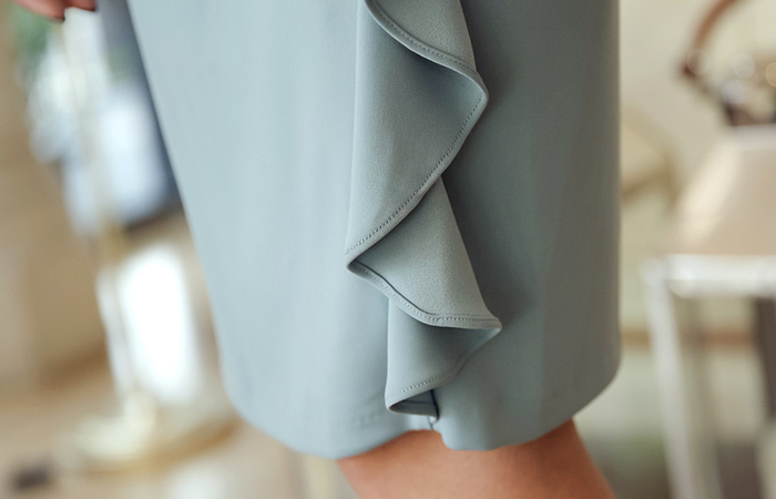 拉弗尔行修身连衣裙（断货）