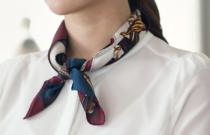 三色腰带图案丝巾