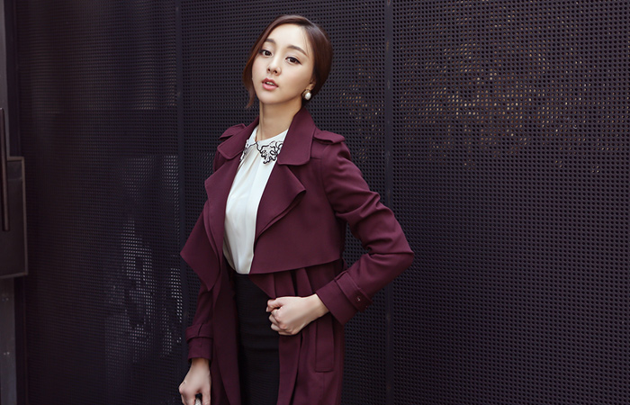 双翼领海沟风衣