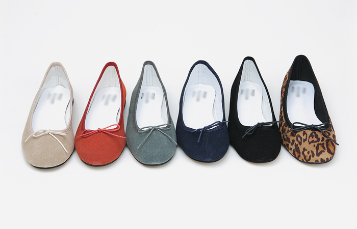 简单蝴蝶结平底鞋