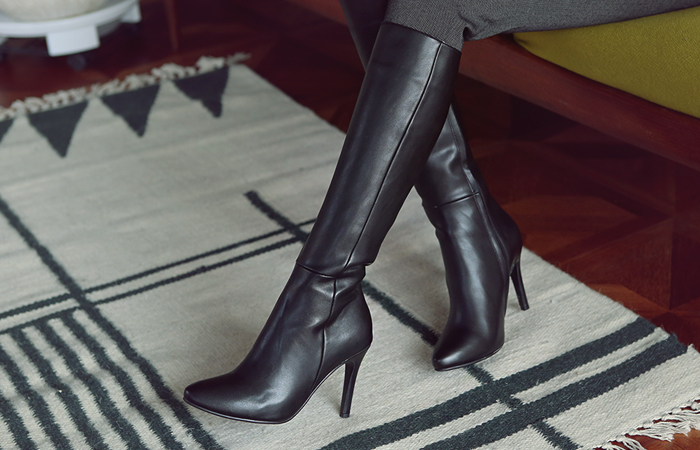 修身侧拉链靴后跟