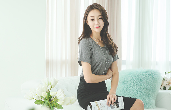 阳光珍珠圆领T恤