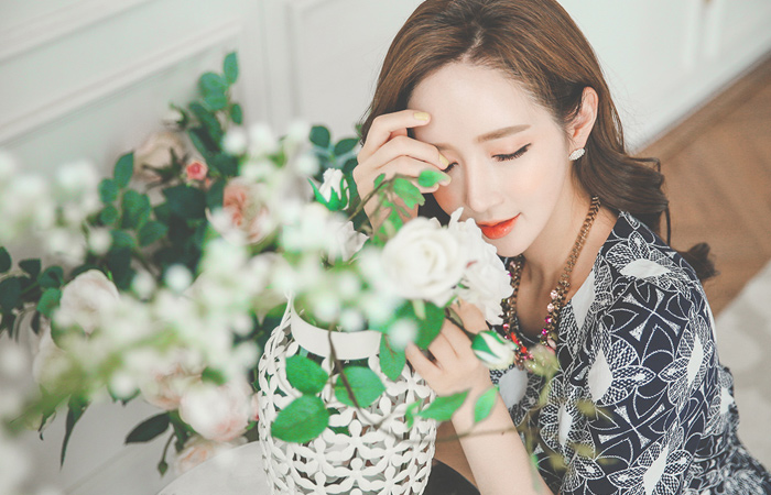 文艺复兴时期的亚麻连衣裙