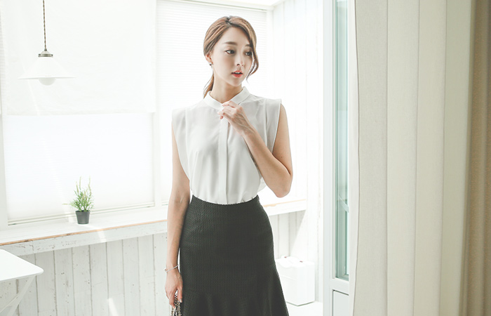 女人珍珠立领女衬衫