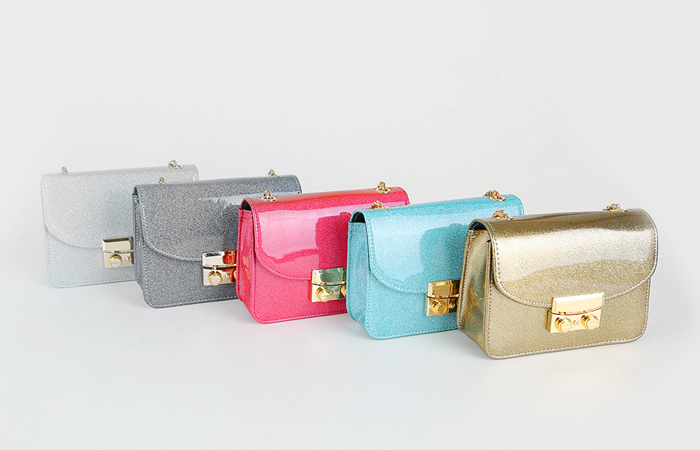 [模特穿29秒都市圈漆皮斜挎包