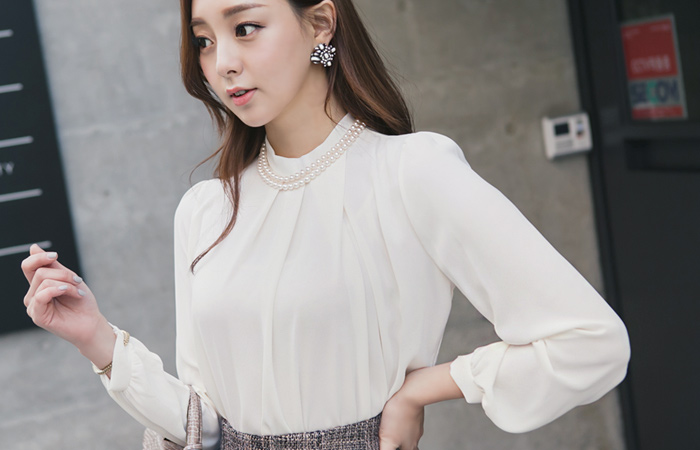 真丝剪切女衬衫