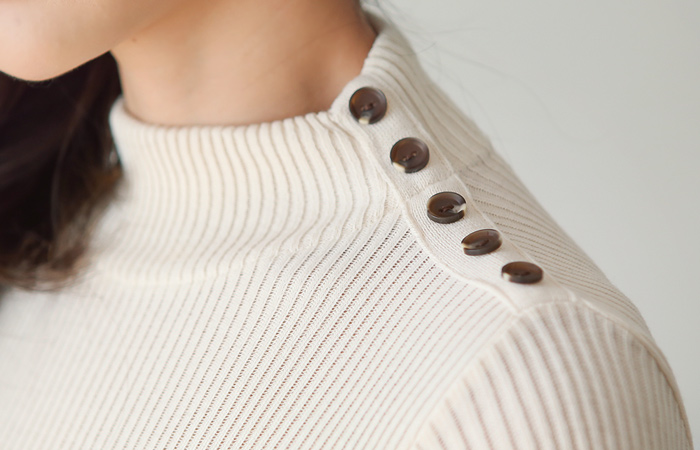 保拉按钮按下一半贴身针织衫