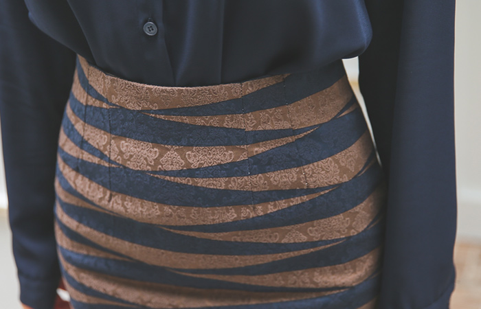 斯堪的纳维亚提花棉弹力裙子