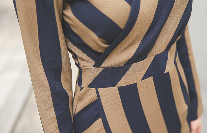 瓦伦蒂娜马里昂条纹连衣裙