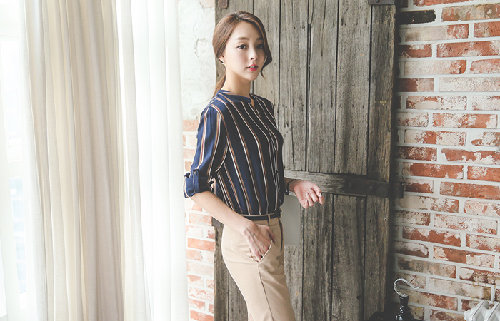 三合一条纹卷边女衬衫