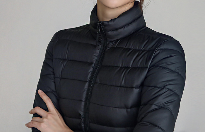 简单灯光鸭绒轻便羽绒服