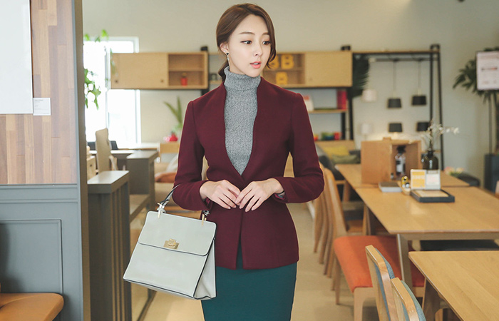 简单波浪线羊毛外套（断货）