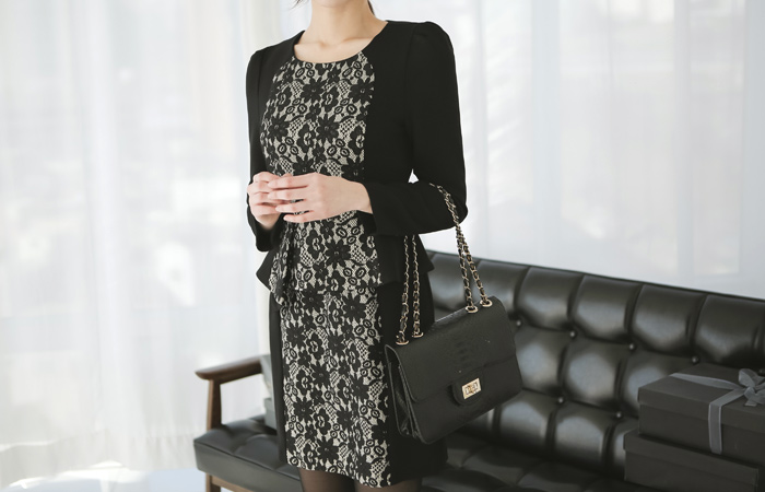 玛丽安梅蕾丝页连衣裙