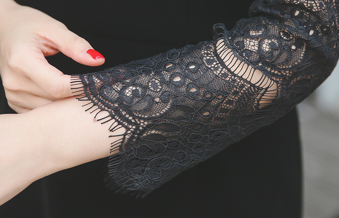 透明蕾丝丝绒连衣裙