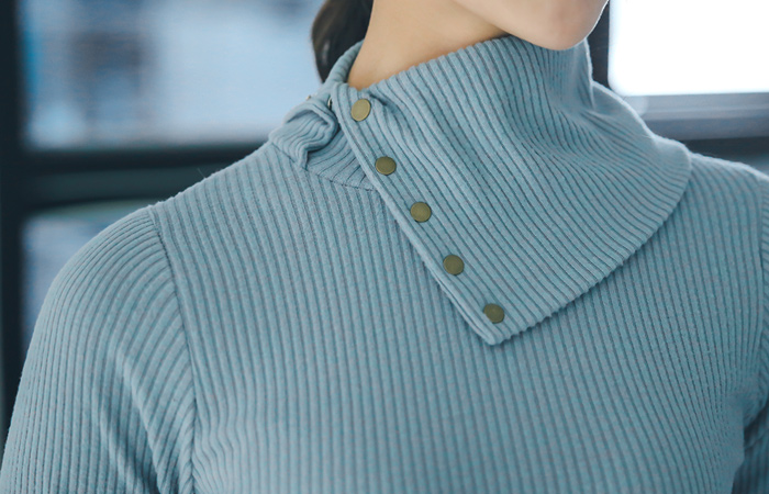 侧面的按键双重保Ť