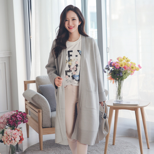 安娜Luz的简单长款开衫