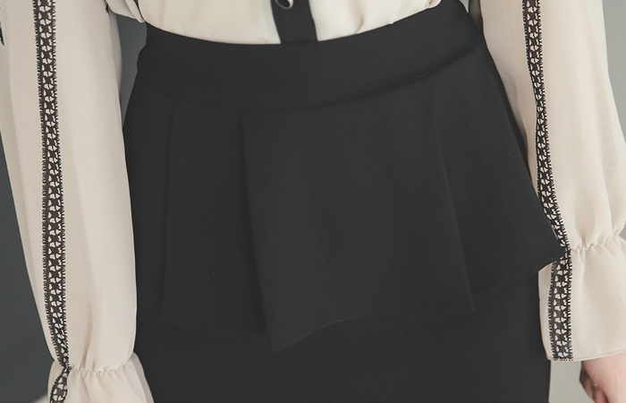 梅花百褶页面修身裙子