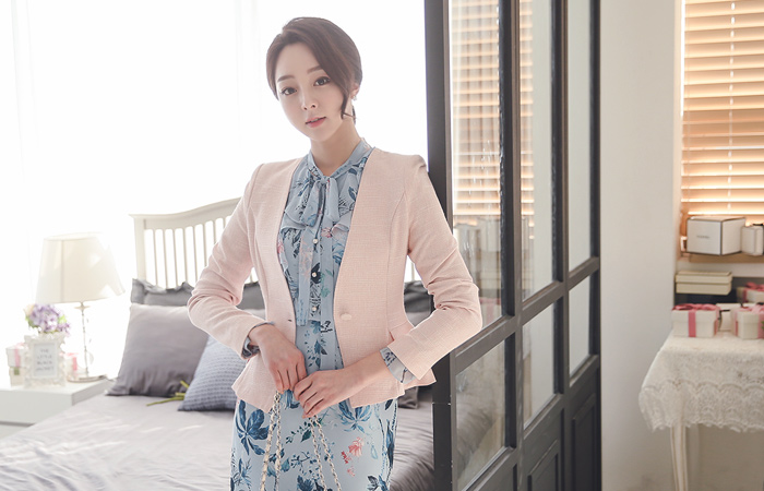 女人bokasi粗呢短外套