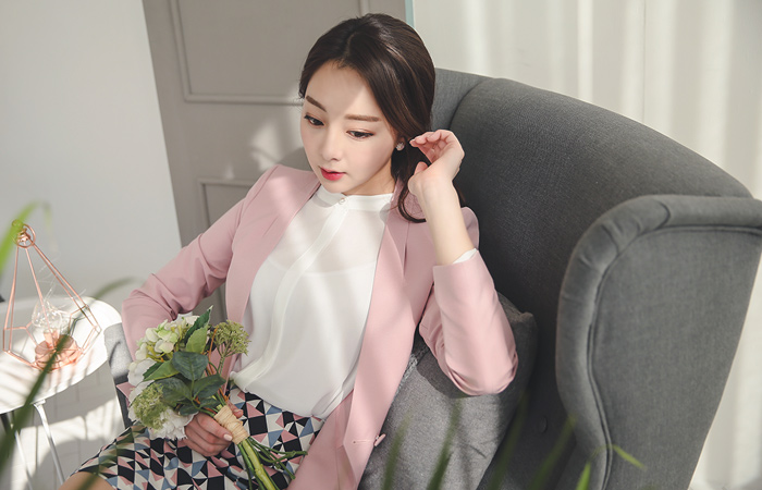 折纸纯色短外套