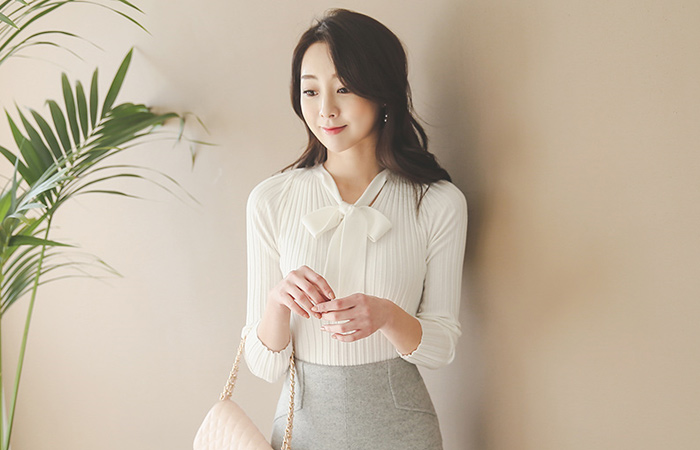 修身丝带领带针织衫