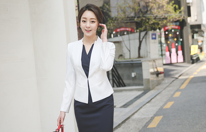 捏住切口广场纯色外套