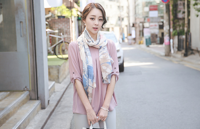 卷起衣袖甲线条上衣顶