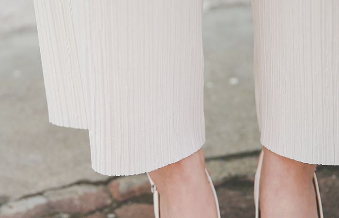 去皱纹百褶宽短裤