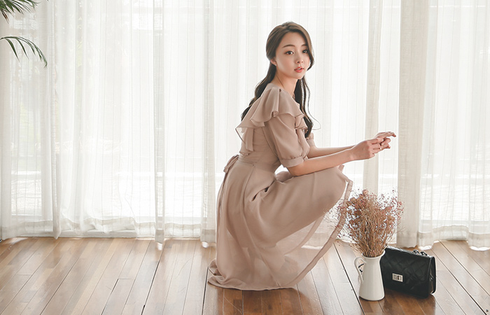 夜肩雪纺荷叶边连衣裙