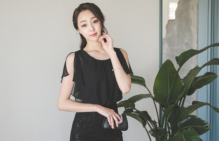 狭缝雪纺上衣蕾丝连衣裙