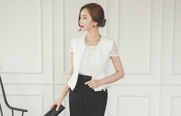 优雅蕾丝页面羽短外套（短袖）