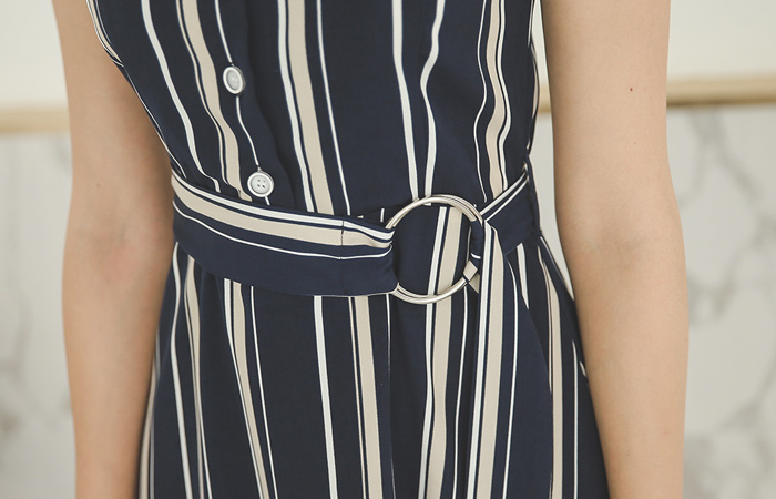 现代条纹环带连衣裙