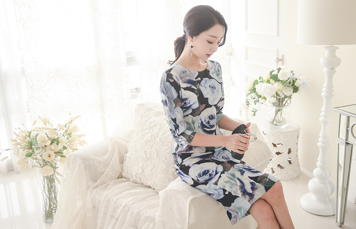 艺术花玫瑰迷笛连衣裙