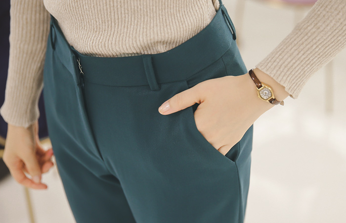 后现代直宽松长裤