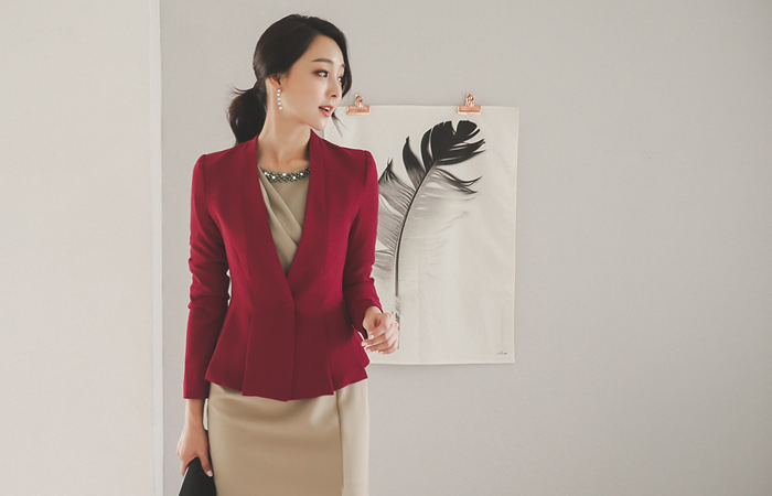 百褶辣椒梅纯色外套