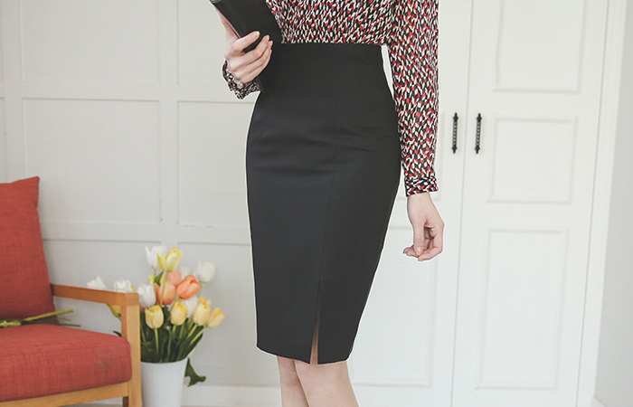 侧teuim高裙子（春季）（断货）