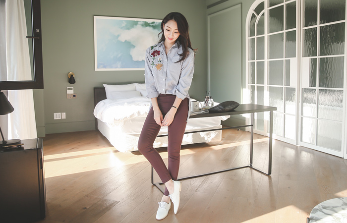 Eoteom宽色带紧身裤