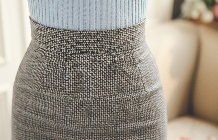 格子粗呢修身高裙子