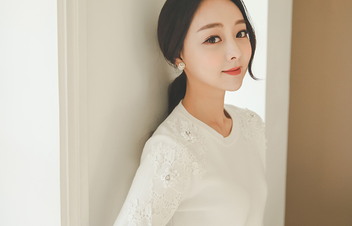 立方体花图案针织衫